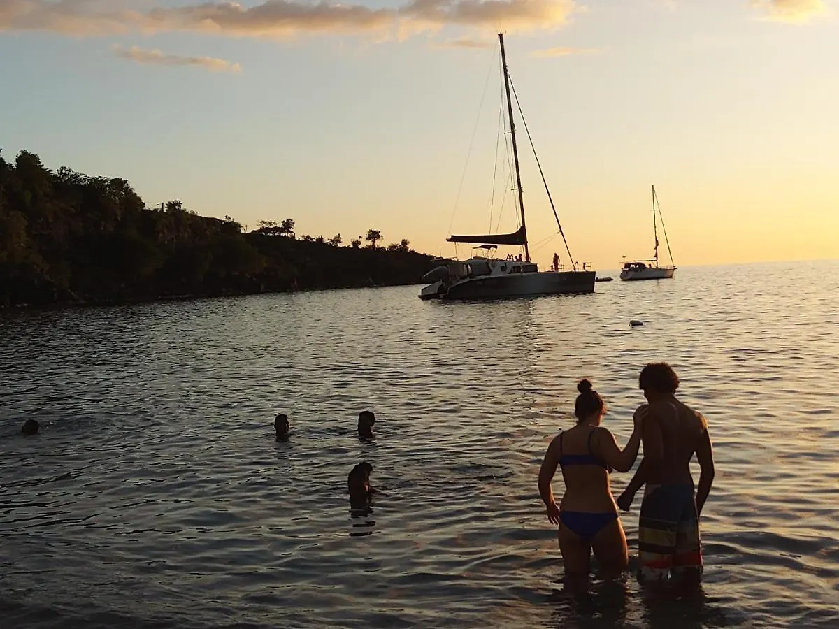Les Gites Du Domaine De Petite-Anse Bouillante